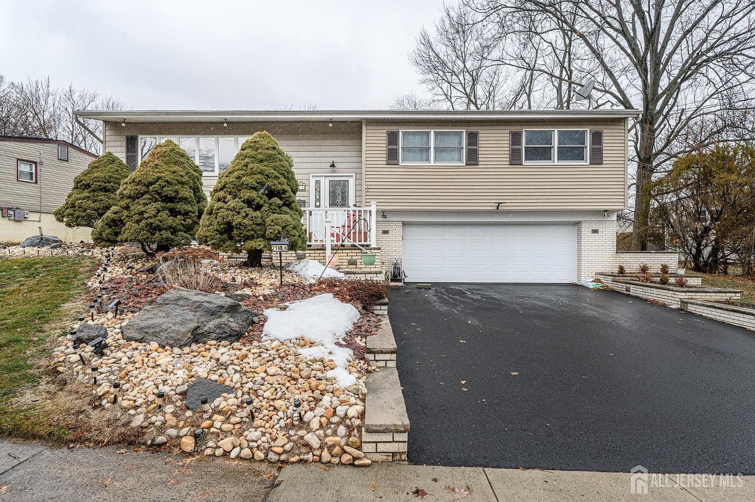 21 Wilk Rd Edison, NJ 08837 - Thumbnail 2