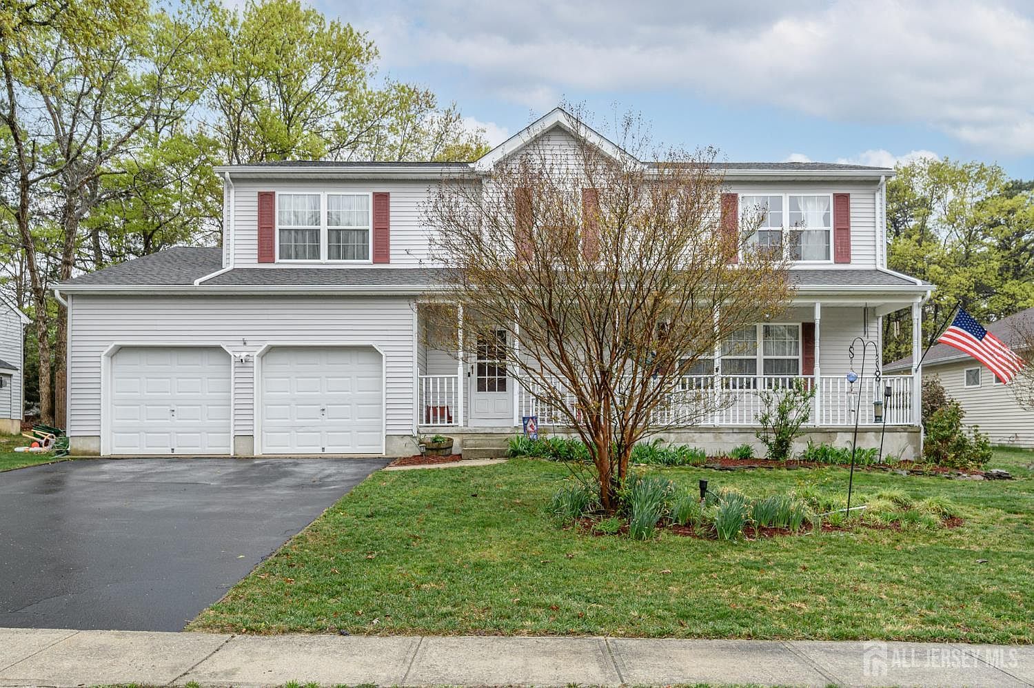 5 Clinton Ct Barnegat, NJ 08005  | Single Family