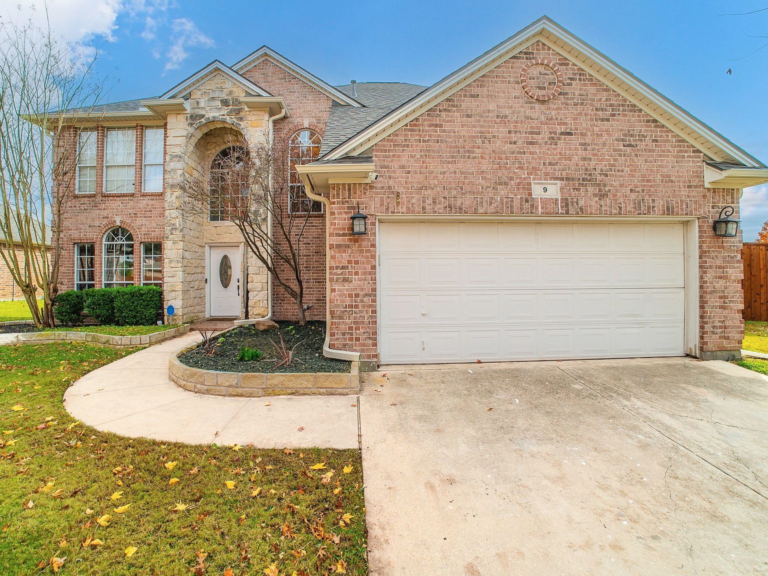 9 Losana Ct Mansfield, TX 76063 - Thumbnail 2
