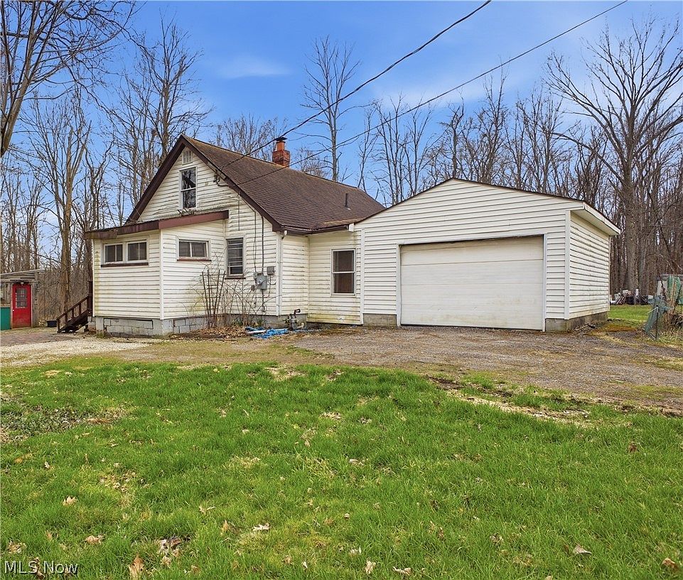 1110 Niles Vienna Rd Vienna, OH 44473  | Single Family