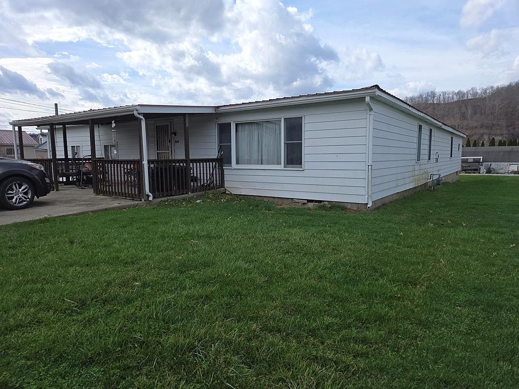 808 Highland Ave New Martinsville, WV 26155 - Thumbnail 2