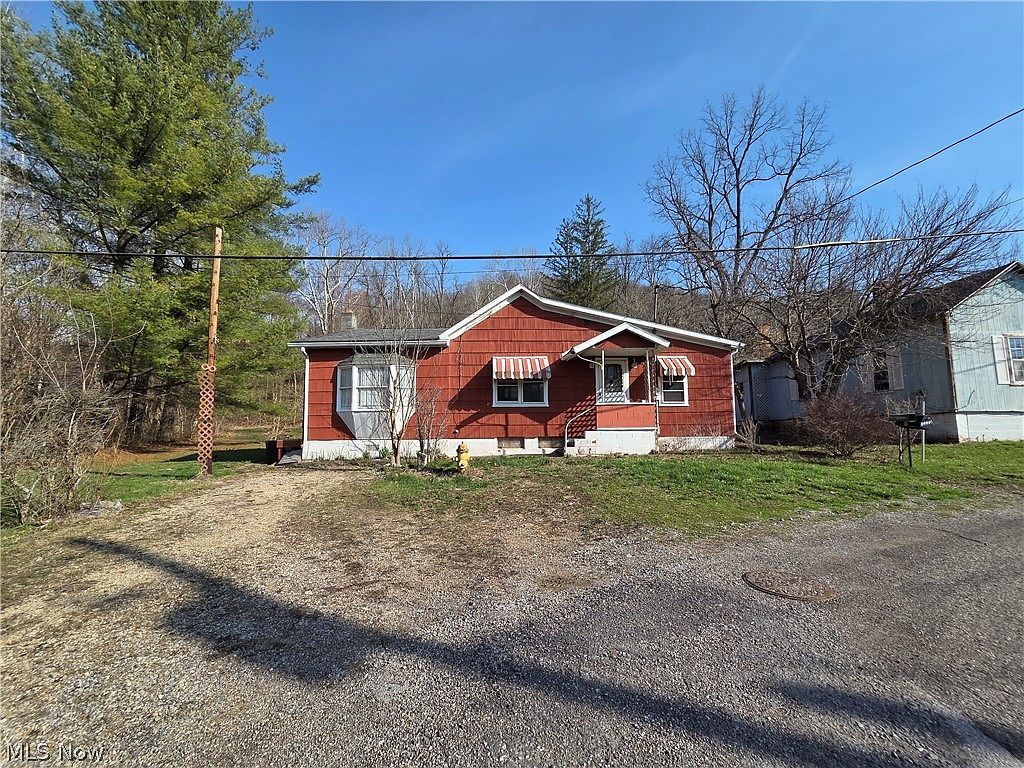 54990 Maple Ave Bridgeport, OH 43912  | Single Family