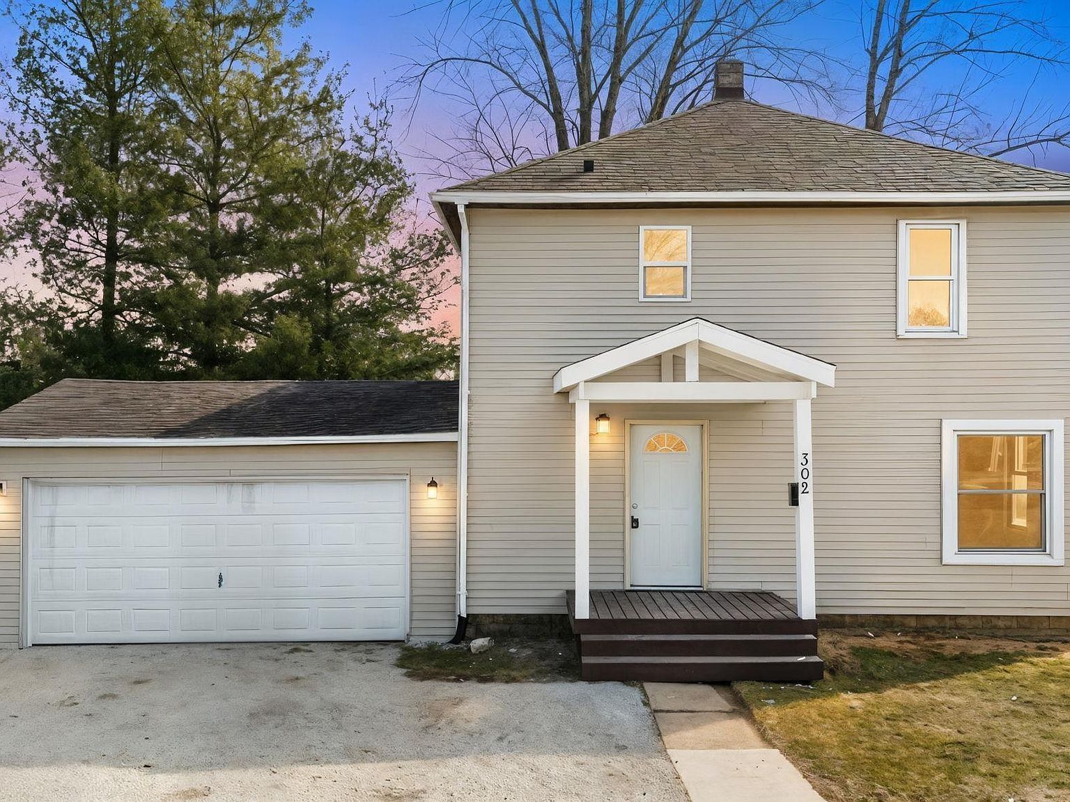 302 N Bronson St Warsaw, IN 46580 - Thumbnail 2