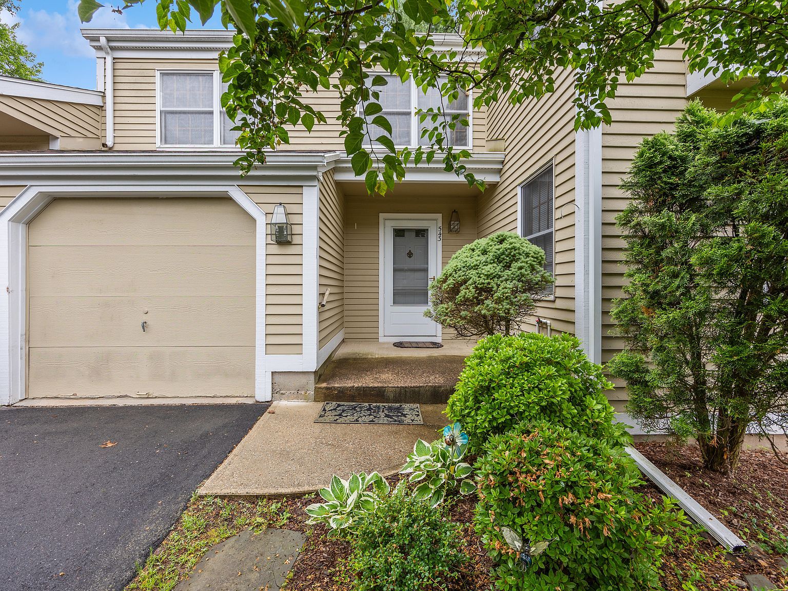 543 S Farms Ter #543 Southington, CT 06489 - Thumbnail 2