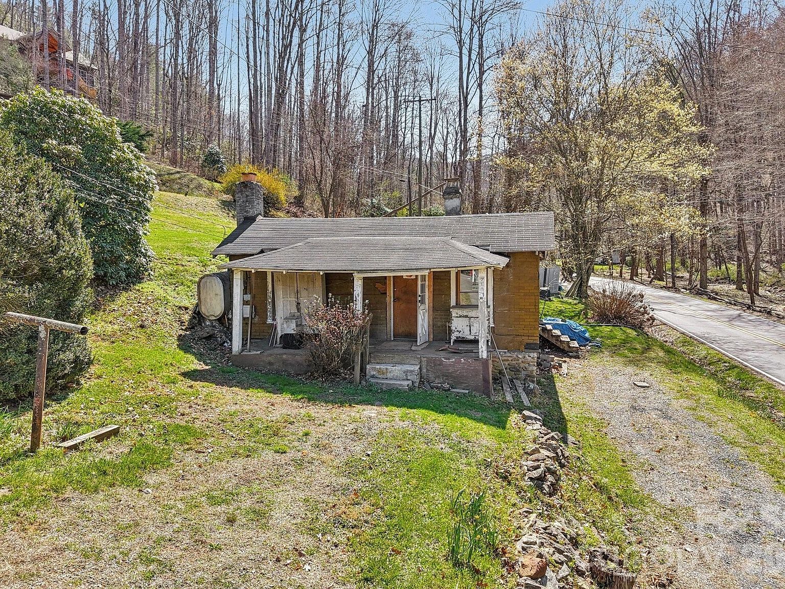 719 Camp Branch Rd Waynesville, NC 28786  | Single Family