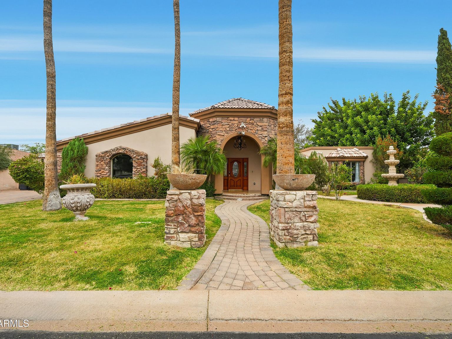 4528 E Hobart St Mesa, AZ 85205 - Thumbnail 2
