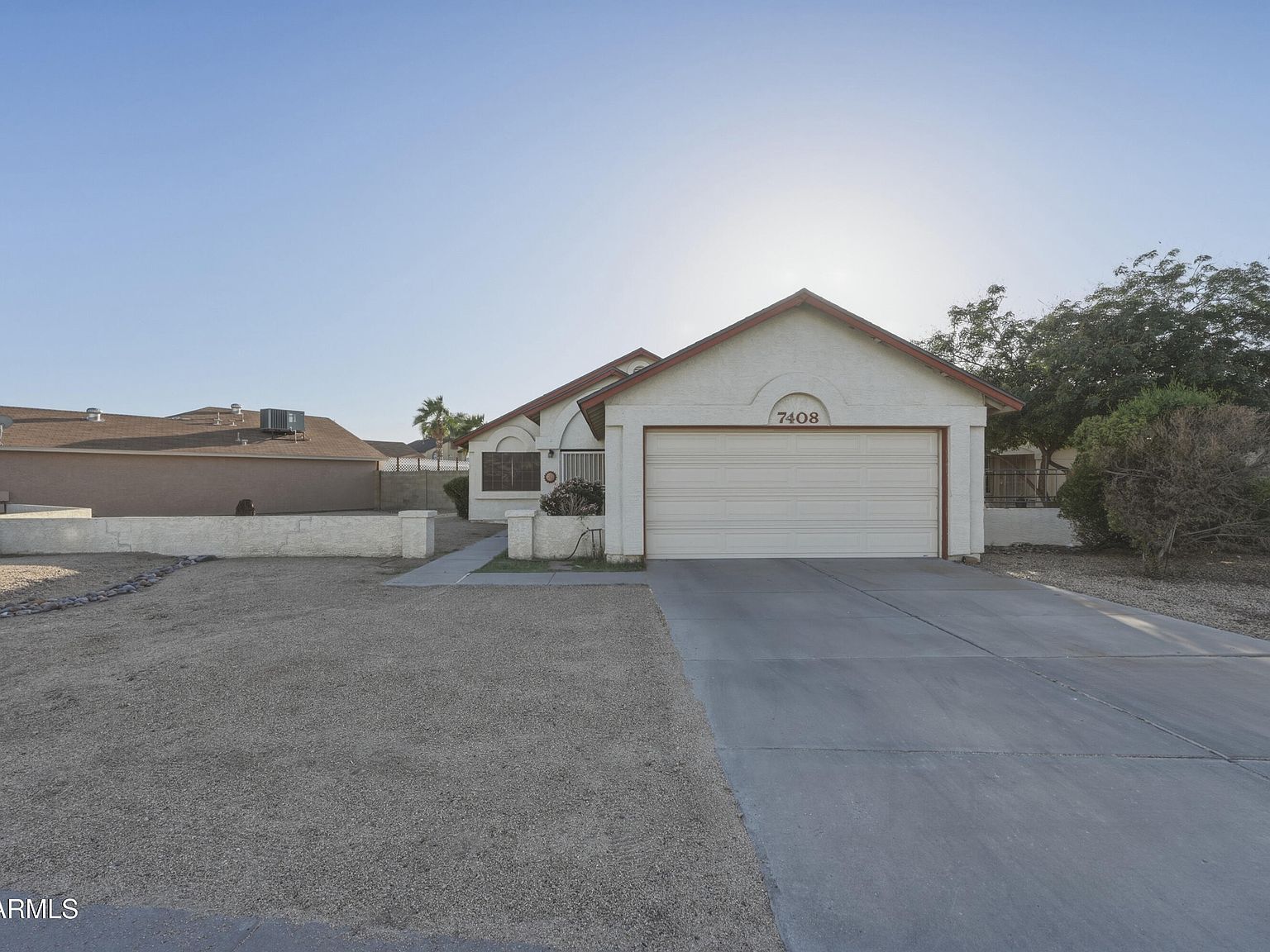 7408 N 68th Dr Glendale, AZ 85303 - Thumbnail 2