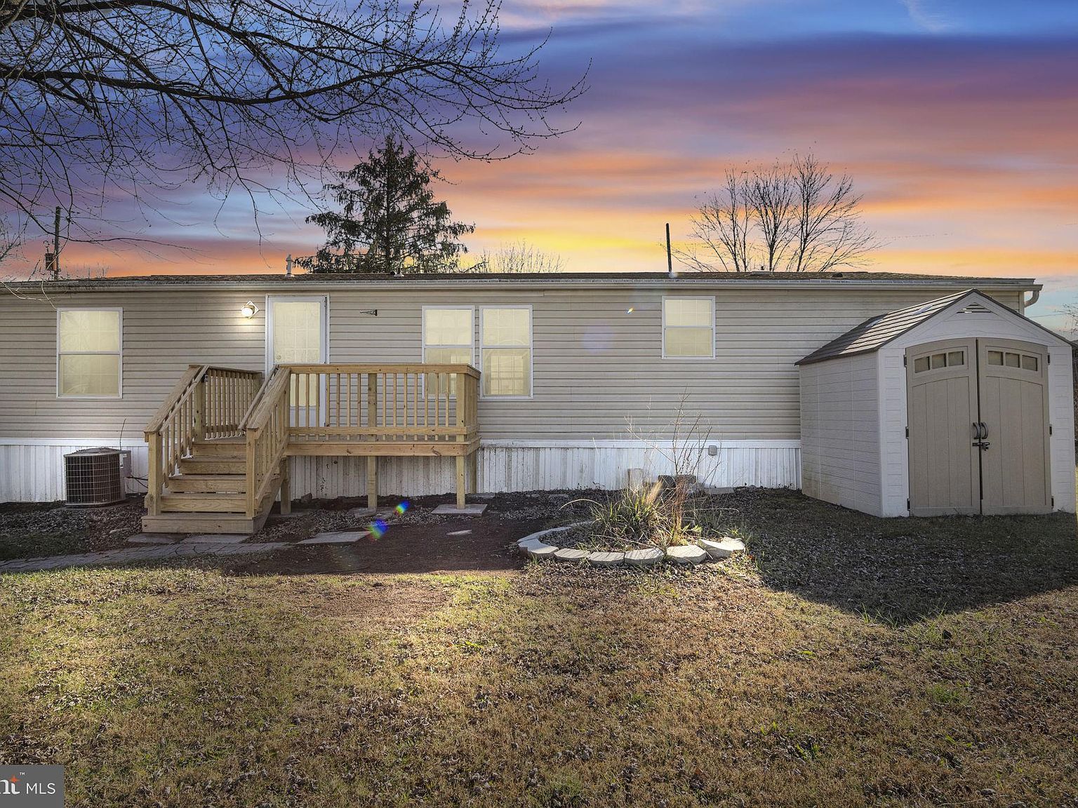 11 Tyler Dr East Berlin, PA 17316 - Thumbnail 2