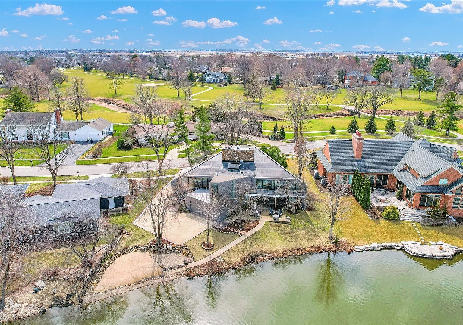 4010 Clubhouse Dr Champaign, IL 61822  | Single Family