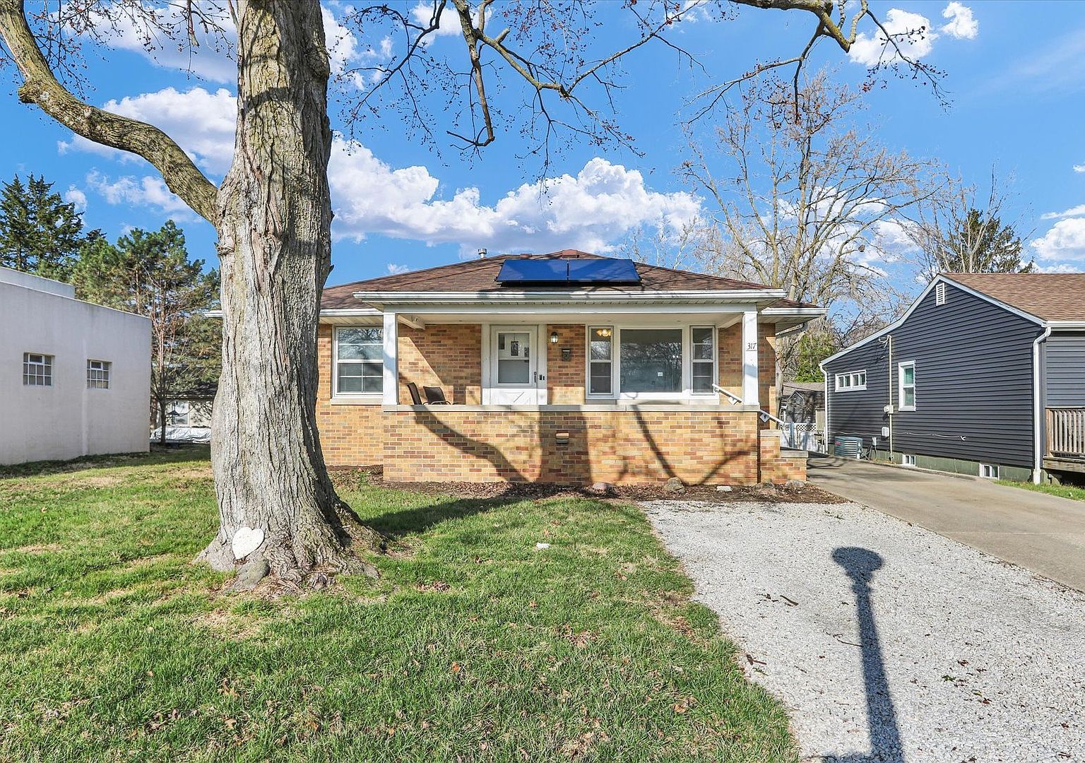 317 S Draper Ave Champaign, IL 61821  | Single Family