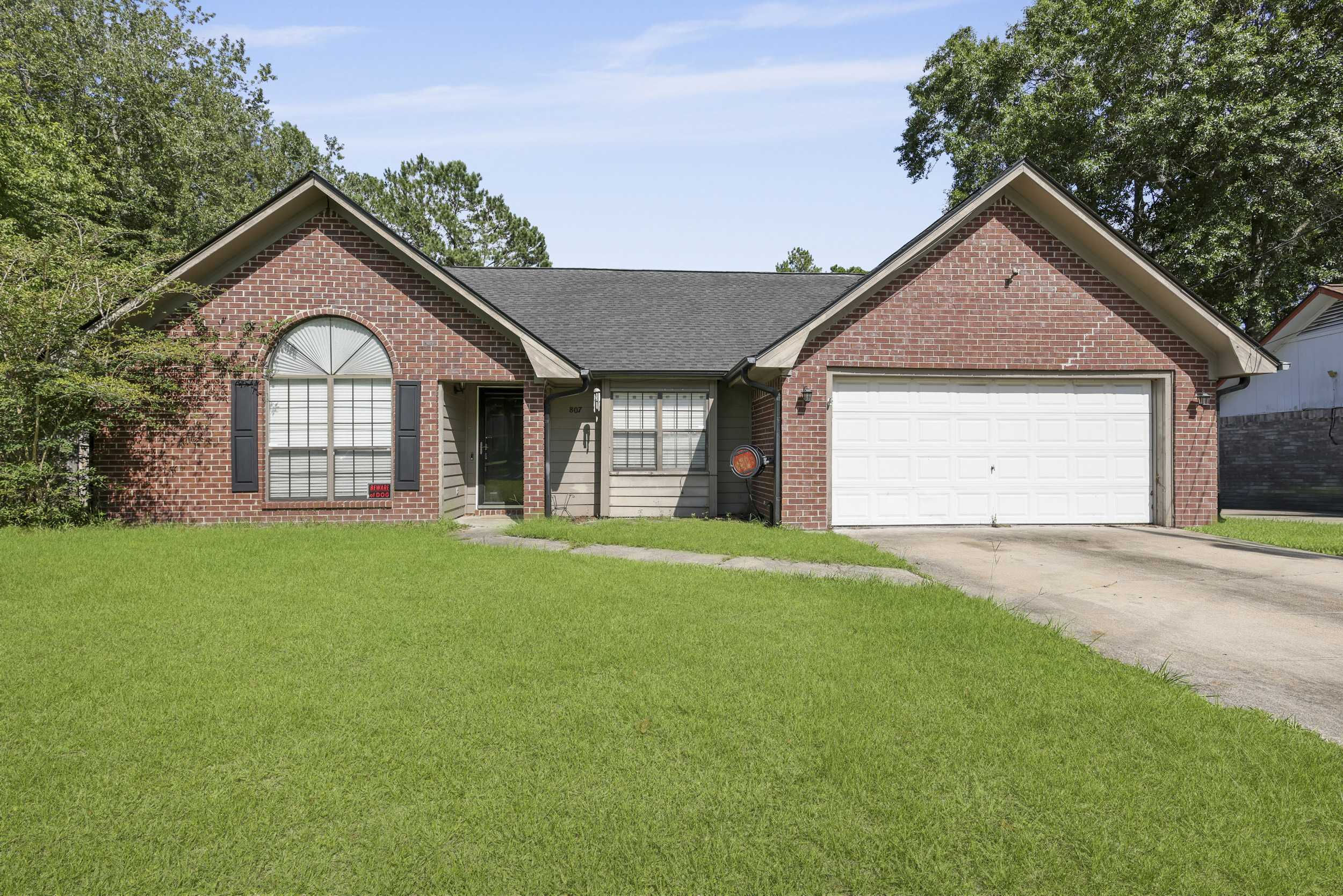 807 Hidden Hollow Cir, Hinesville, GA, USA, 31313  | Single Family