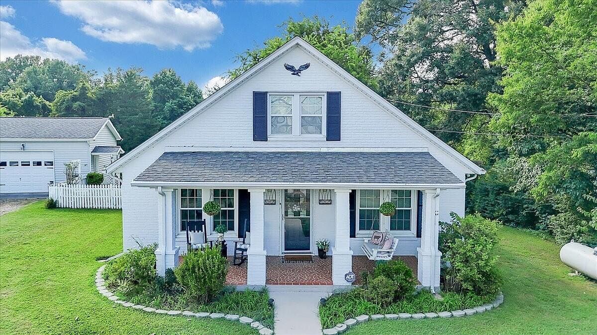 898 Mica Rd Ridgeway, VA 24148 - Thumbnail 2