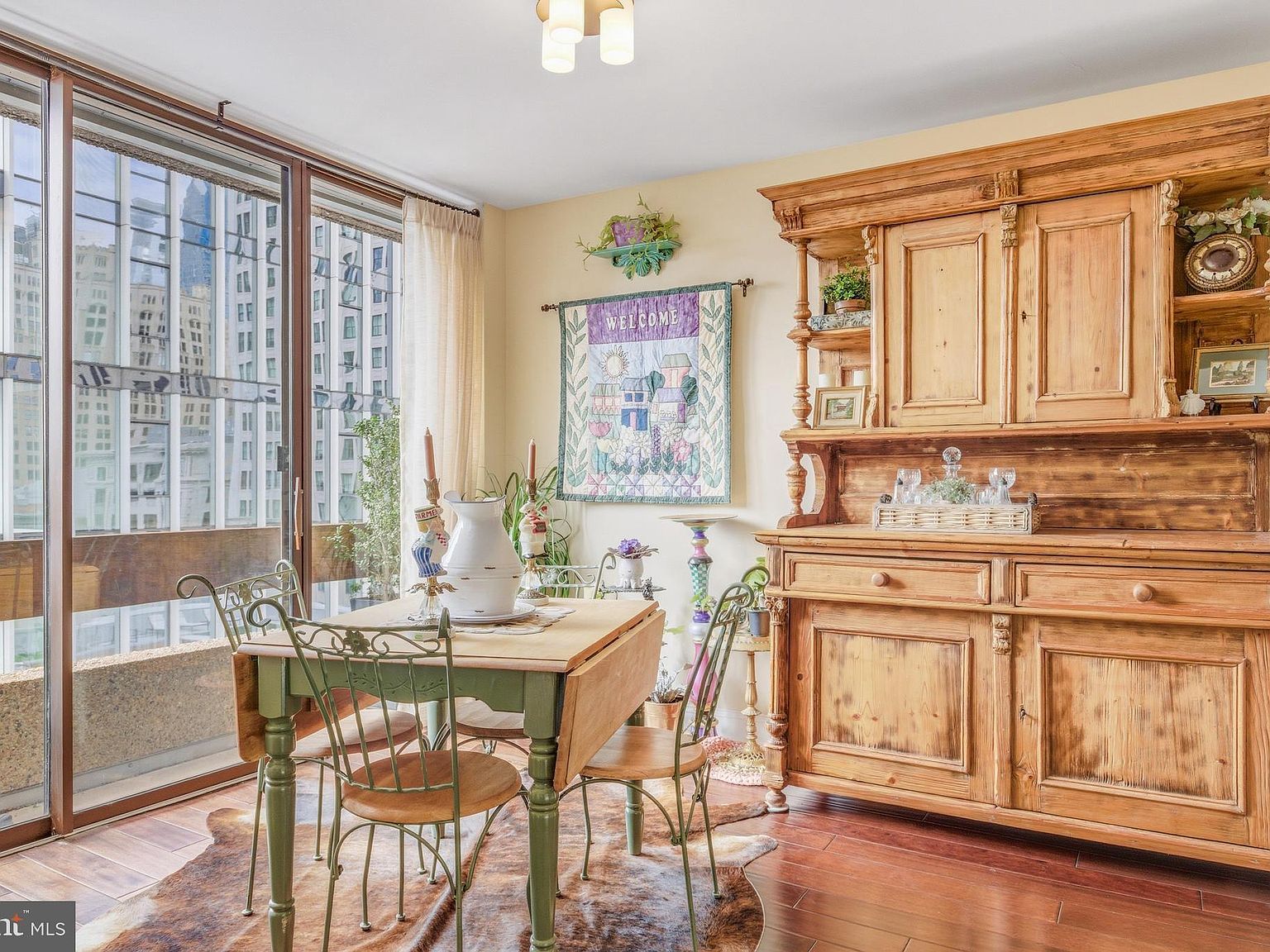 1326 Spruce St APT 808 Philadelphia, PA 19107 - Thumbnail 2