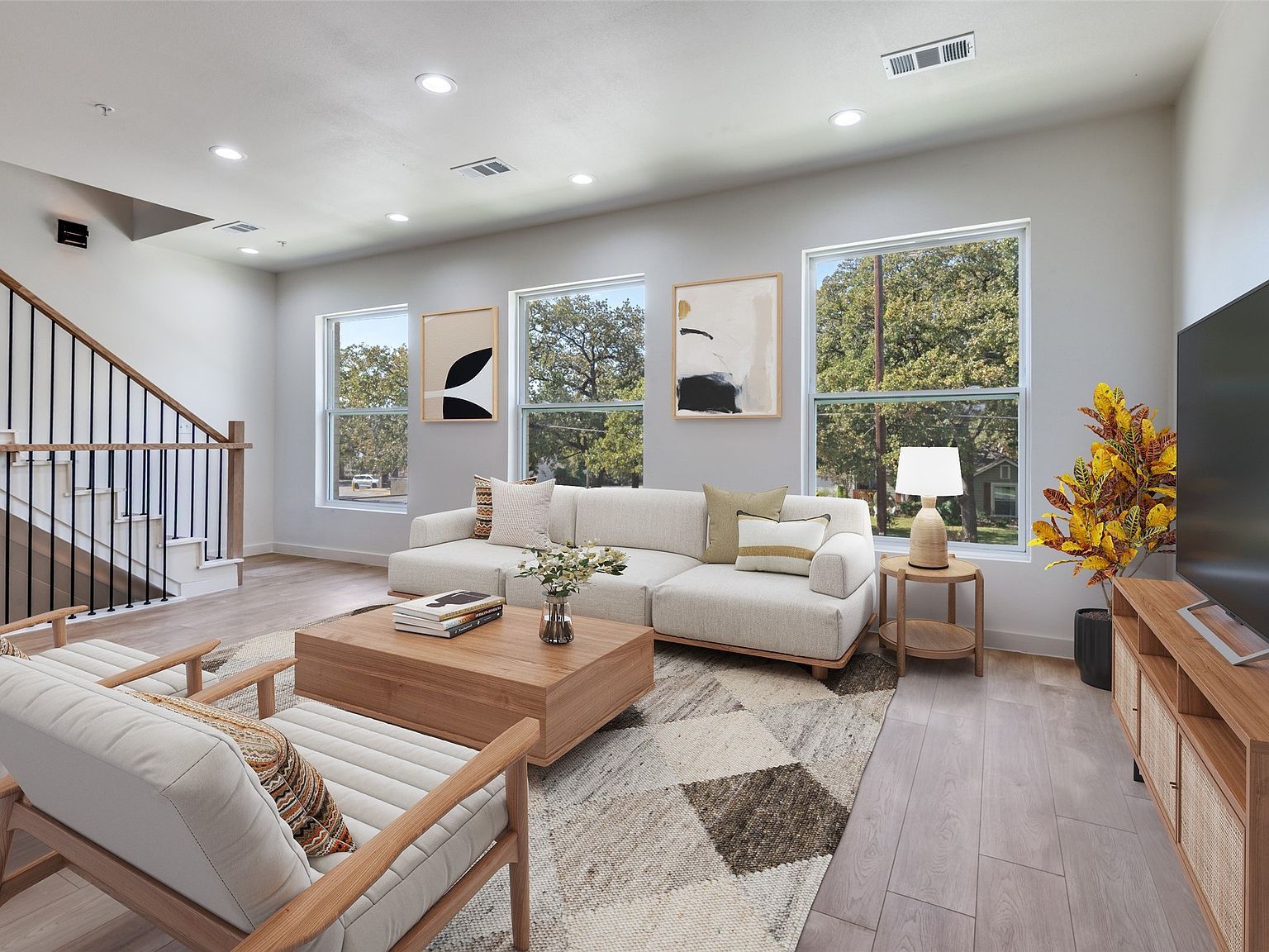 508 S Oconnor Rd Irving, TX 75060 - Thumbnail 2