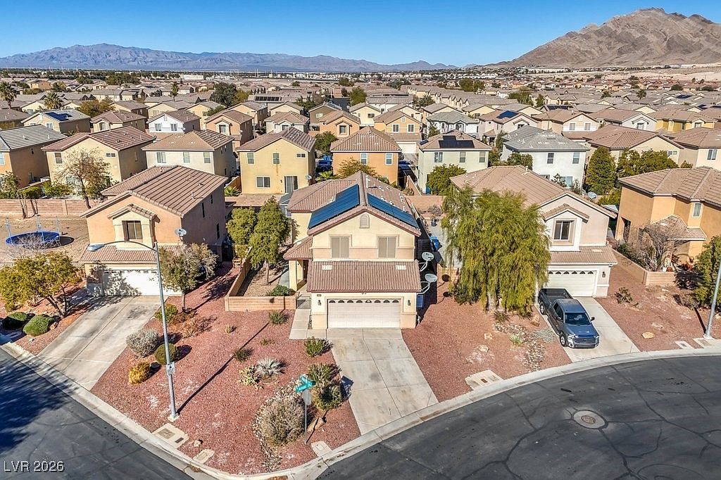 6394 Jackrabbit Run Ave Las Vegas, NV 89122 - Thumbnail 2