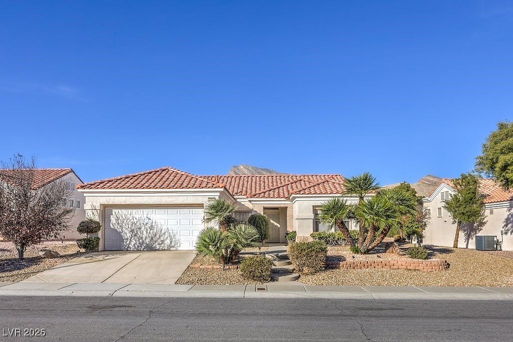 2805 Spalding Dr Las Vegas, NV 89134 - Thumbnail 2