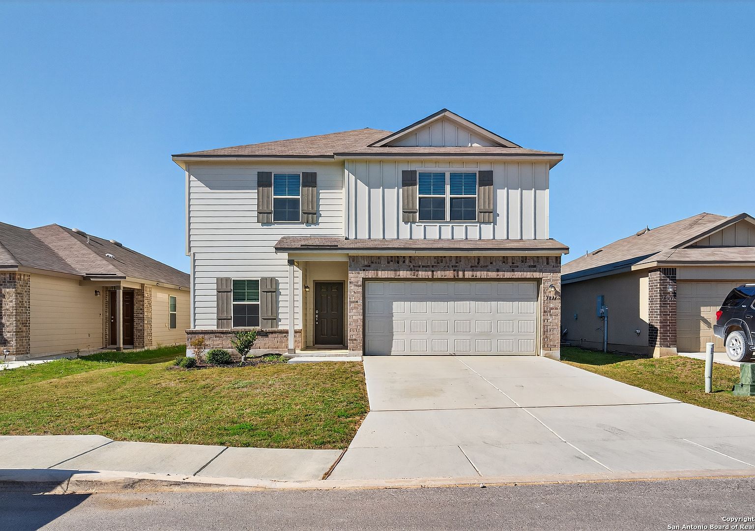 7811 Champion Crk San Antonio, TX 78252 - Thumbnail 2