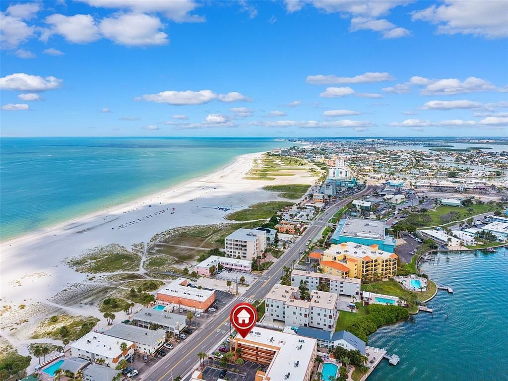 10265 Gulf Blvd #A-301 Treasure Island, FL 33706 - Thumbnail 2