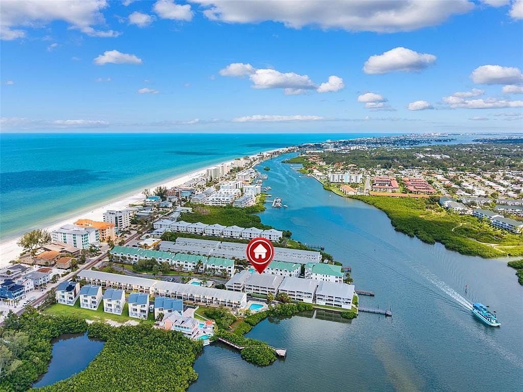 19811 Gulf Blvd APT 302 Indian Shores, FL 33785 - Thumbnail 2