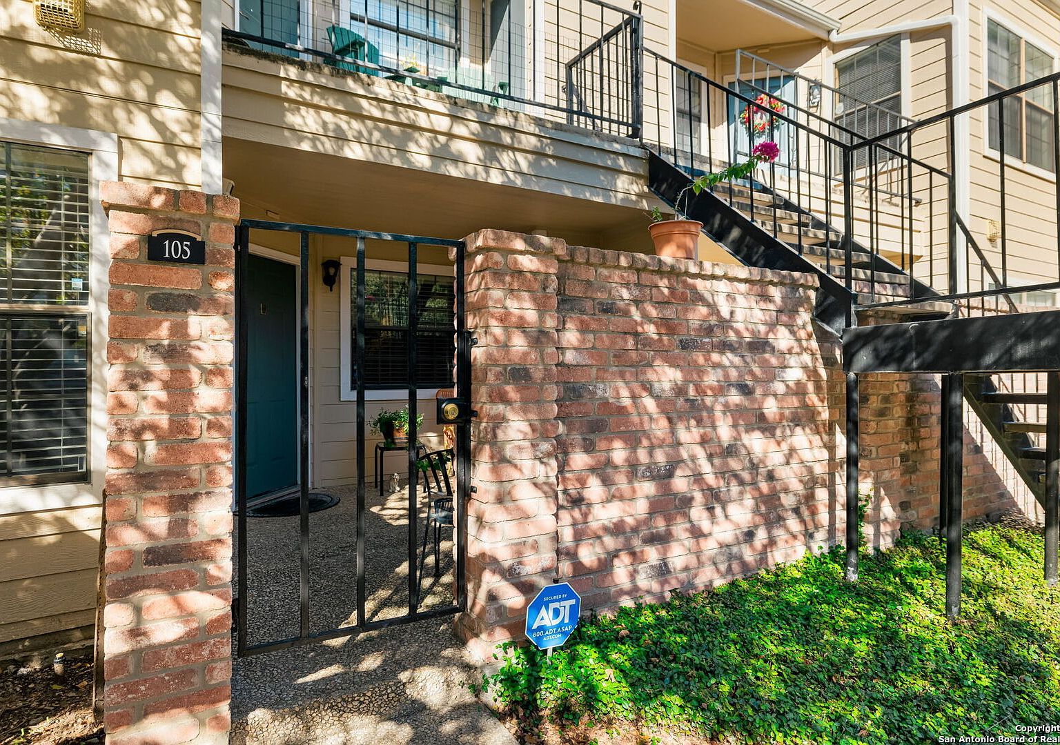 11610 Vance Jackson Rd APT 105 San Antonio, TX 78230 - Thumbnail 2