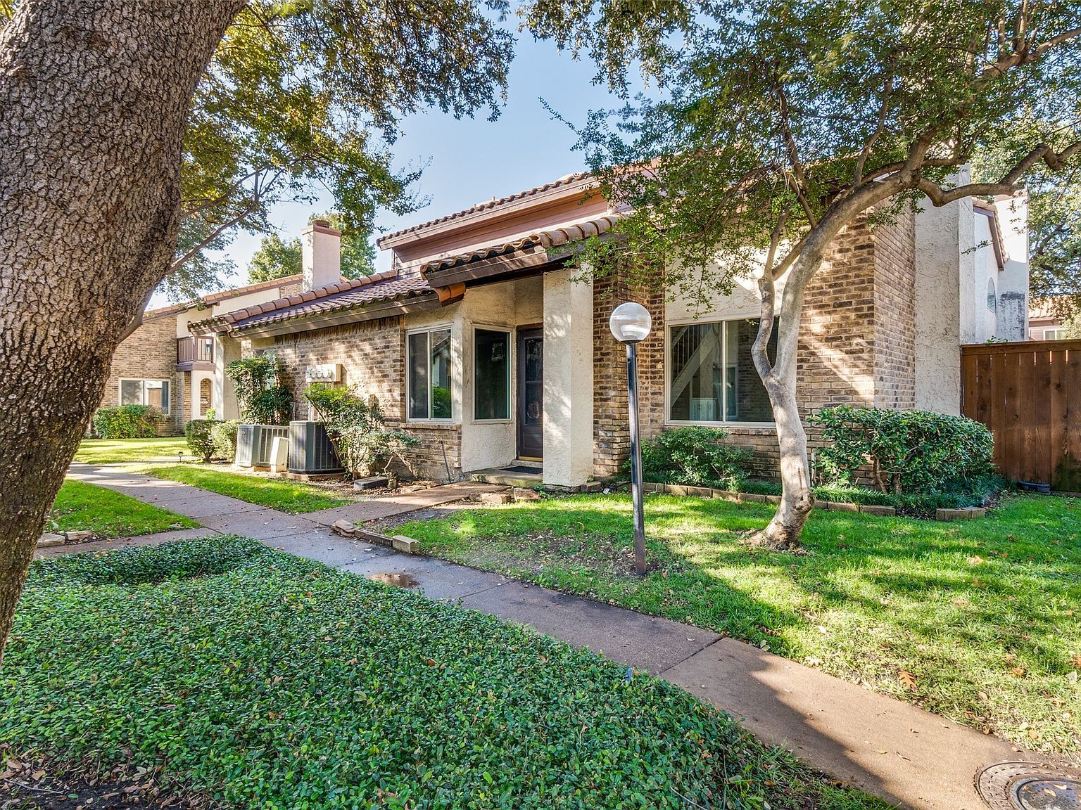 14151 Montfort Dr APT 271 Dallas, TX 75254 - Thumbnail 2