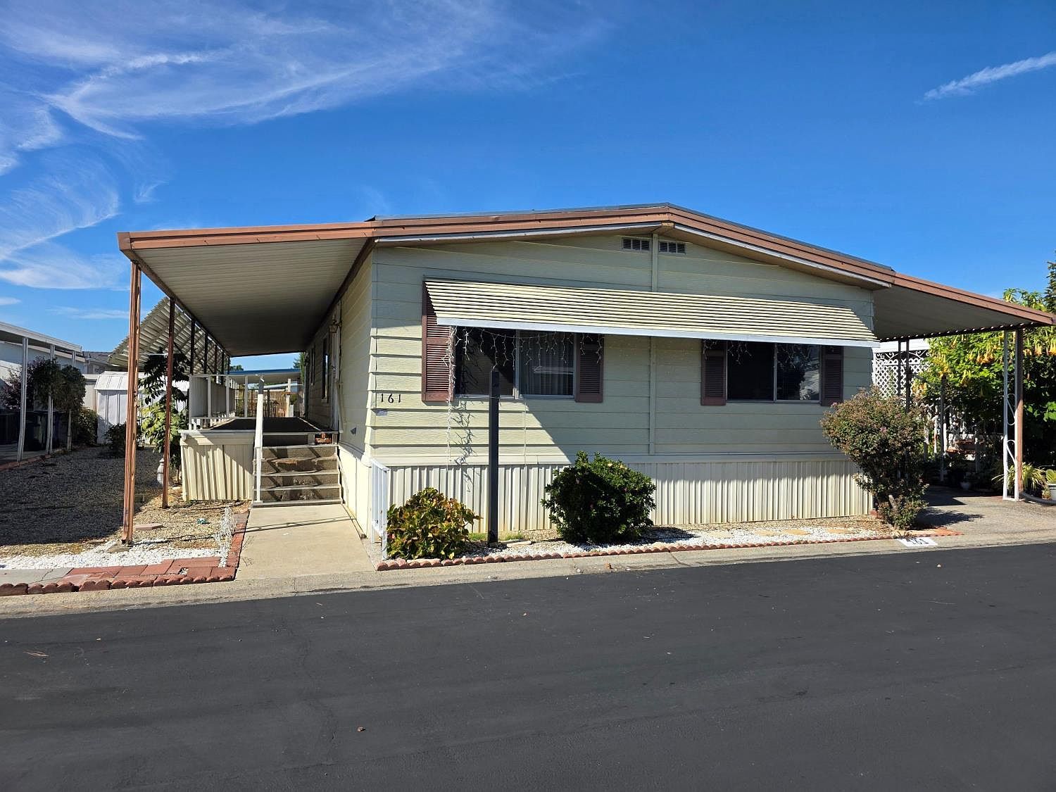 161 Magnolia Ave Sacramento, CA 95828 - Thumbnail 2