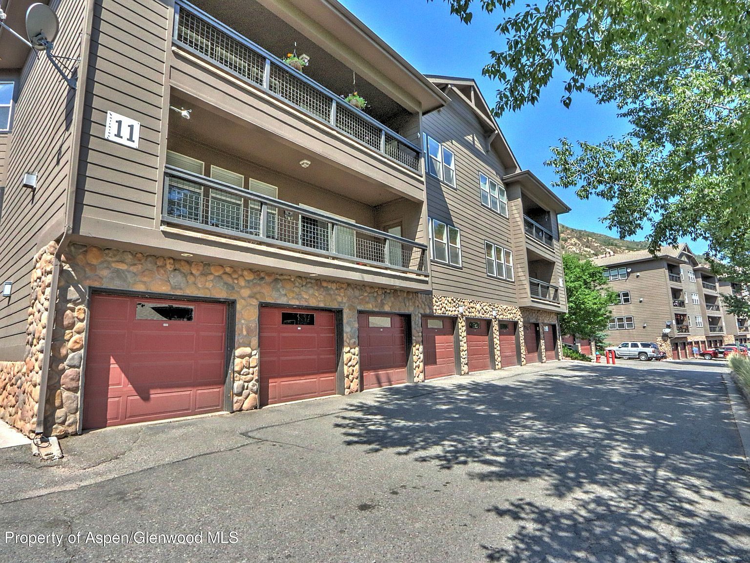 2701 Midland Ave UNIT 1125 Glenwood Springs, CO 81601 - Thumbnail 2