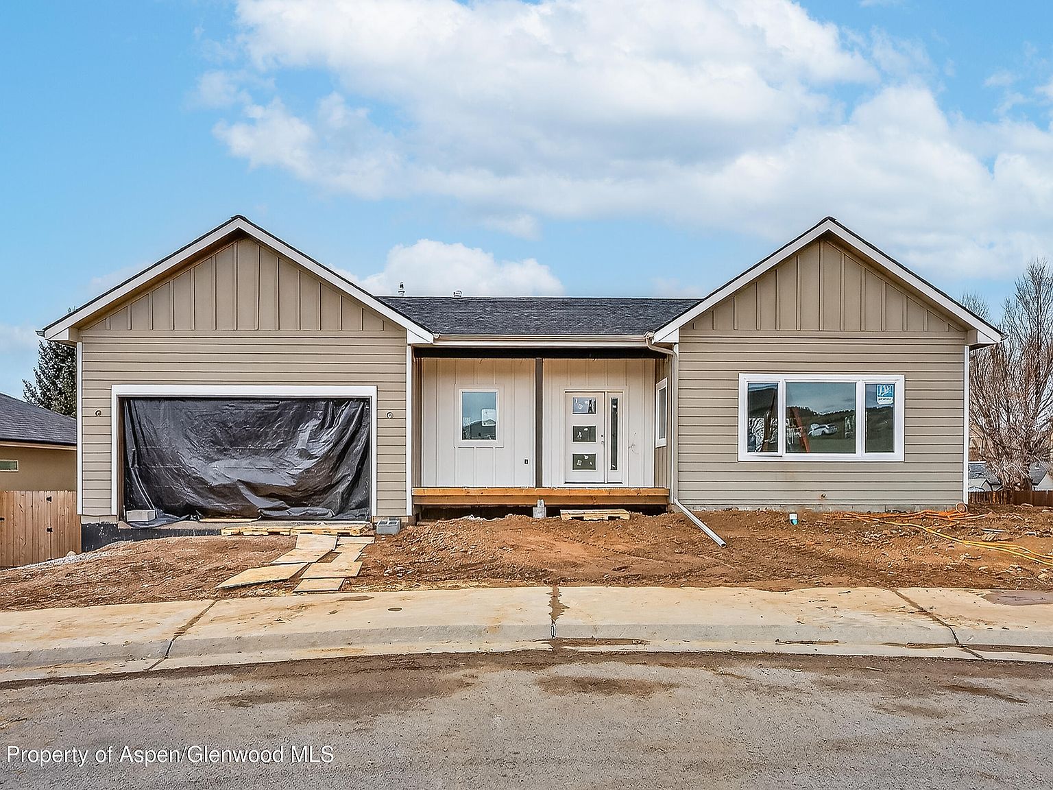 353 Roan Ct Silt, CO 81652 - Thumbnail 2