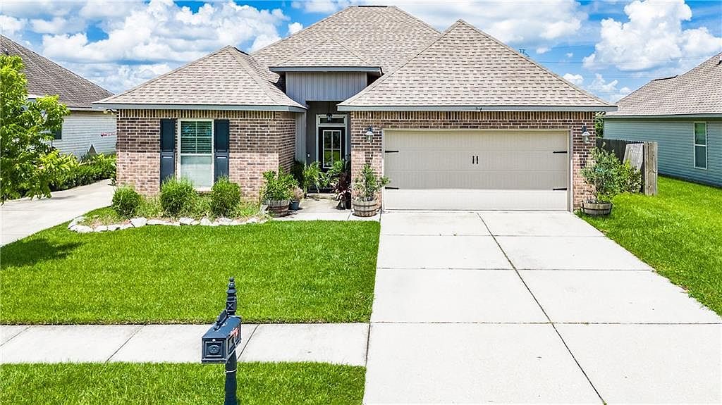 214 Ashton Oaks Ln Luling, LA 70070 - Thumbnail 2