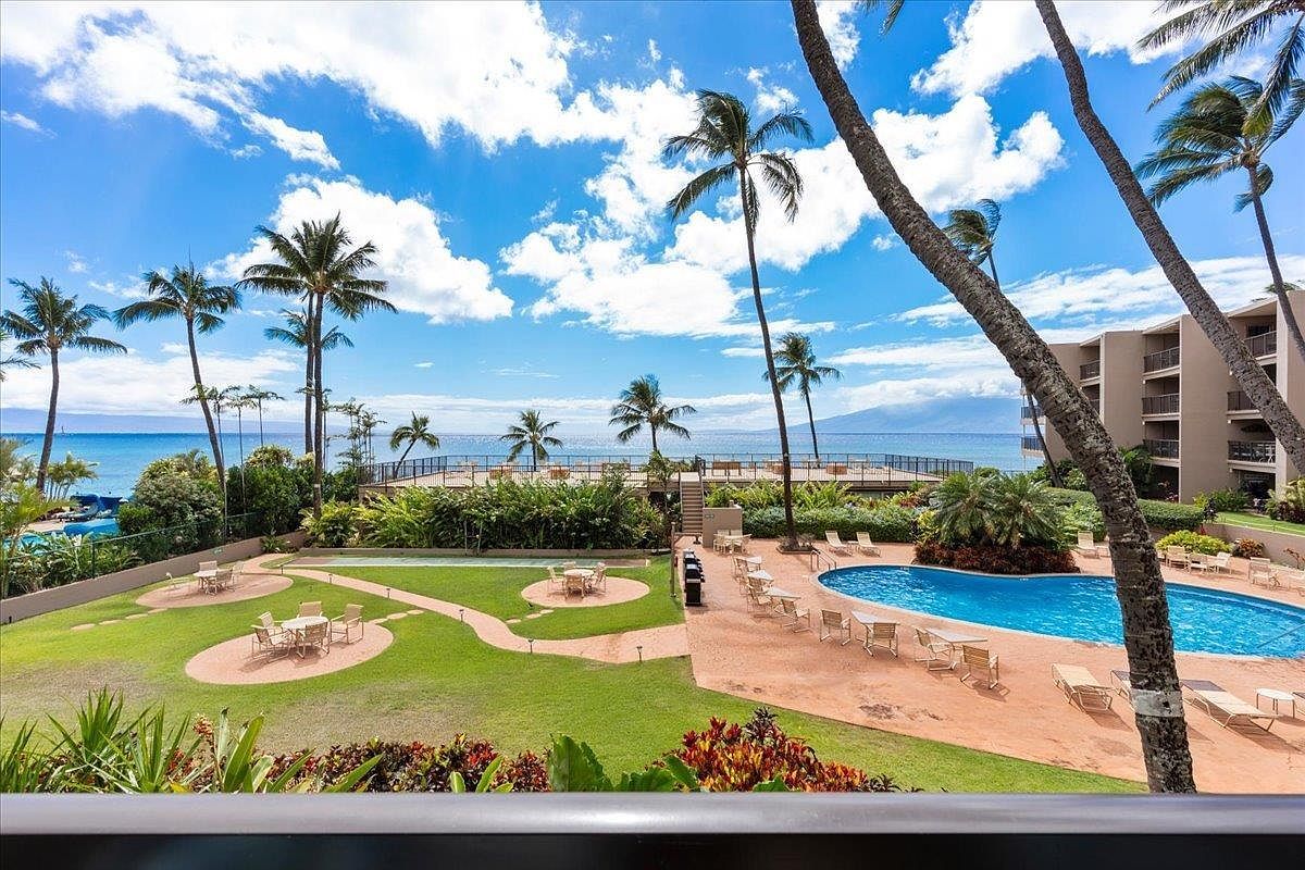 3823 Lower Honoapiilani Rd APT 215 Lahaina, HI 96761 - Thumbnail 2