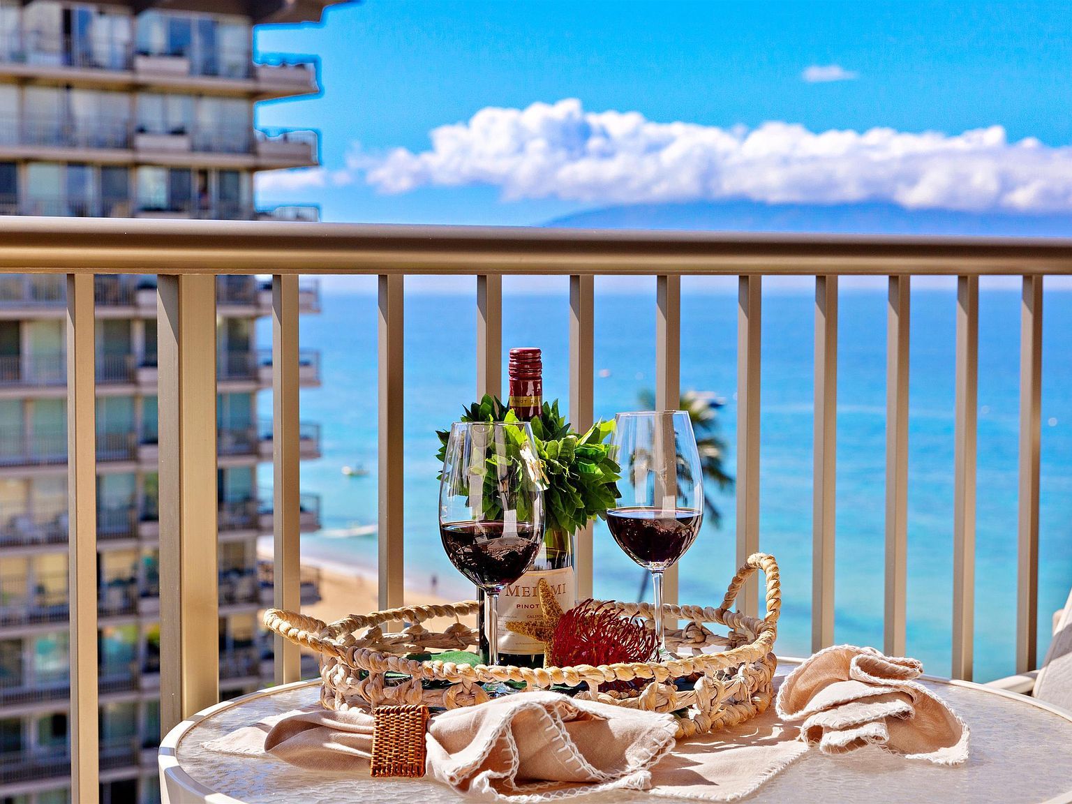 2481 Kaanapali Pkwy #913 Lahaina, HI 96761  | Condominium