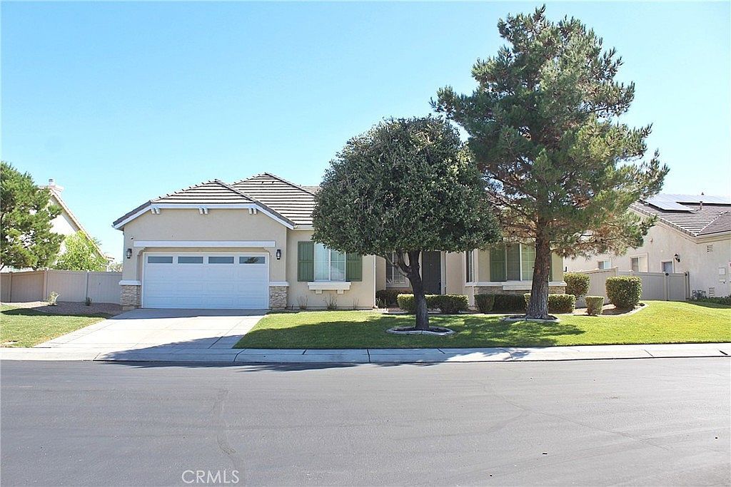 10854 Aster Ln Apple Valley, CA 92308 - Thumbnail 2