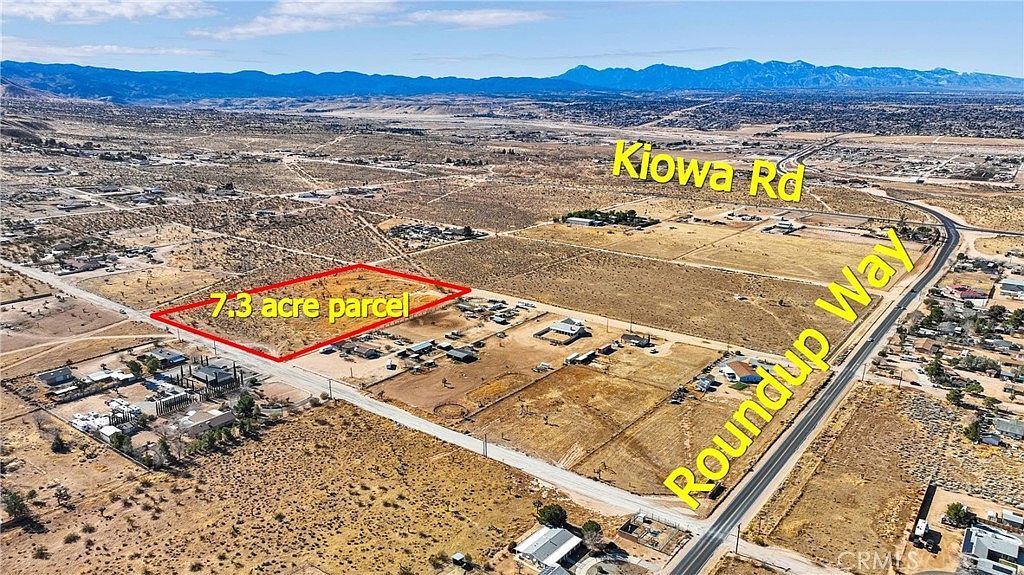 11 Juniper St Apple Valley, CA 92308 - Thumbnail 2