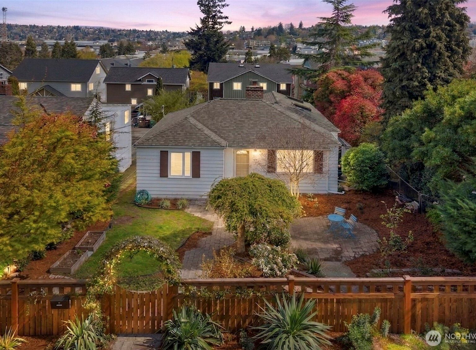 3622 23rd Ave W Seattle, WA 98199 | Single Family