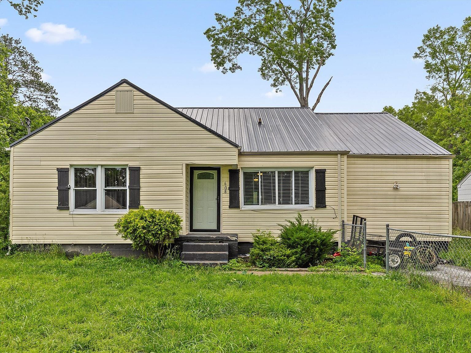 608 Parkview Dr Chattanooga, TN 37411 - Thumbnail 2