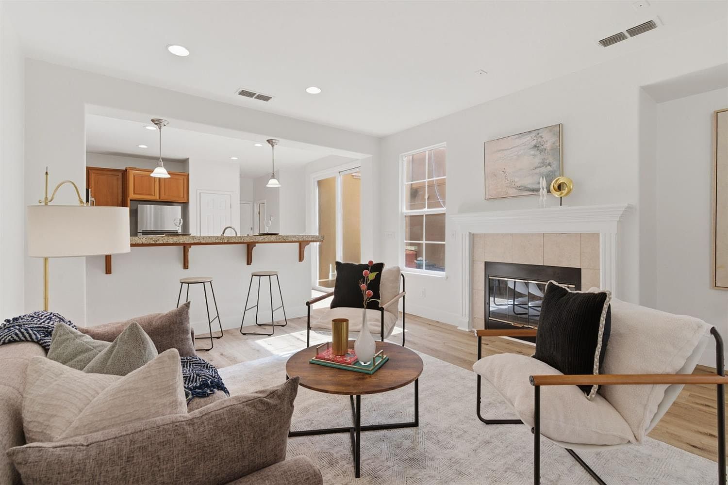 W Belleza Ln Tracy, CA 95391  | Single Family