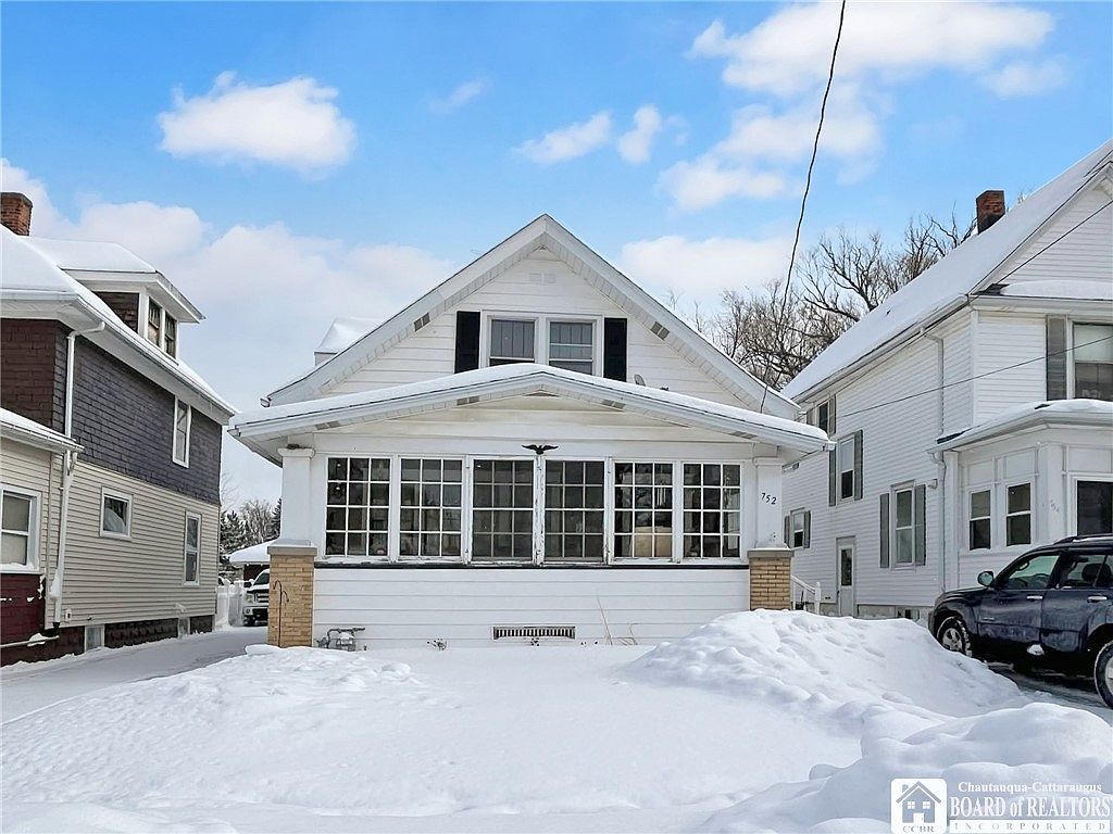 752 Deer St Dunkirk, NY 14048 - Thumbnail 2