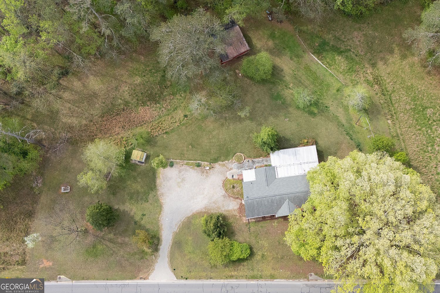 2704 County Line Rd NW Acworth, GA 30101  | Single Family