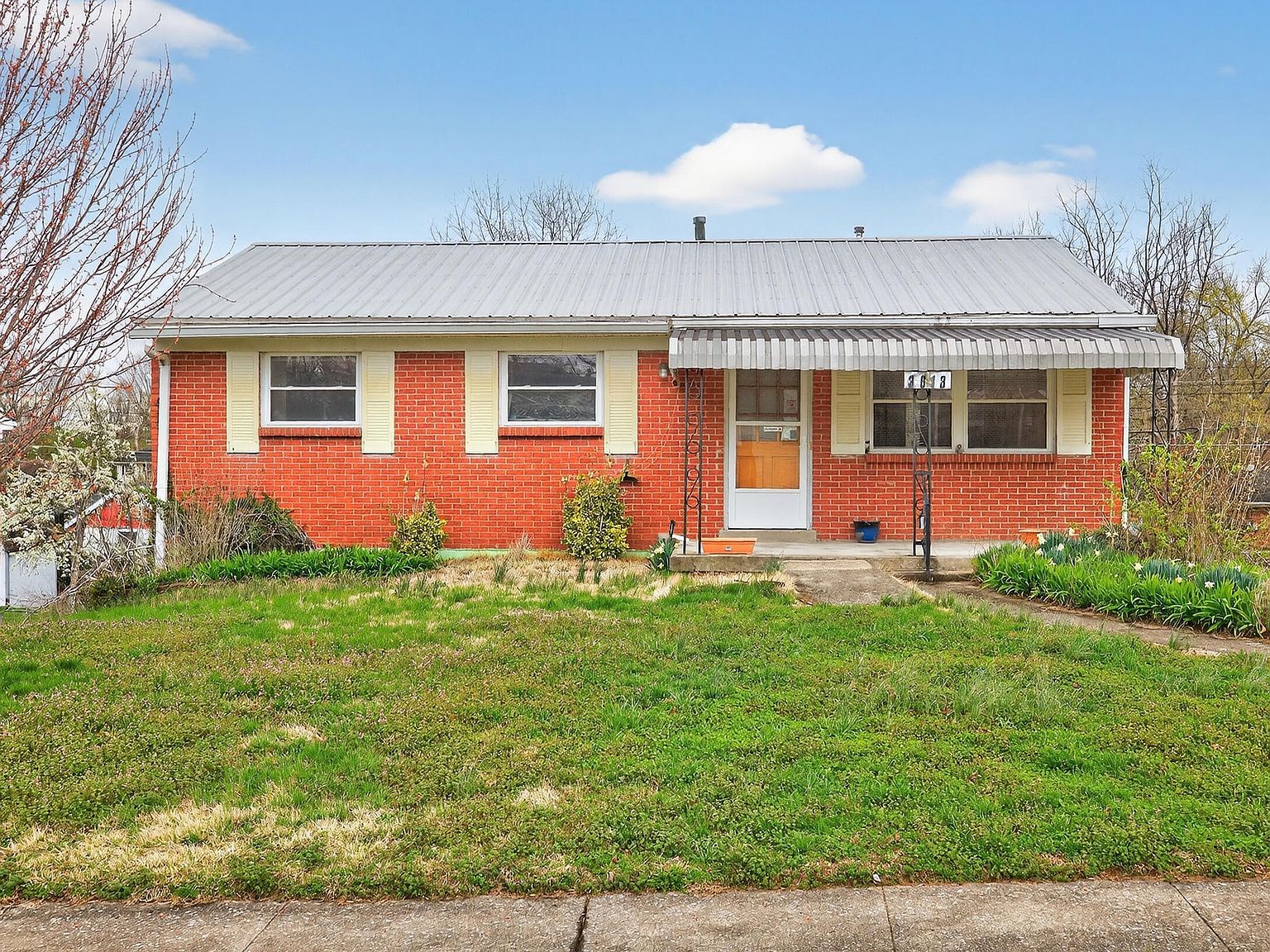 3613 Olympia Cir Lexington, KY 40517  | Single Family