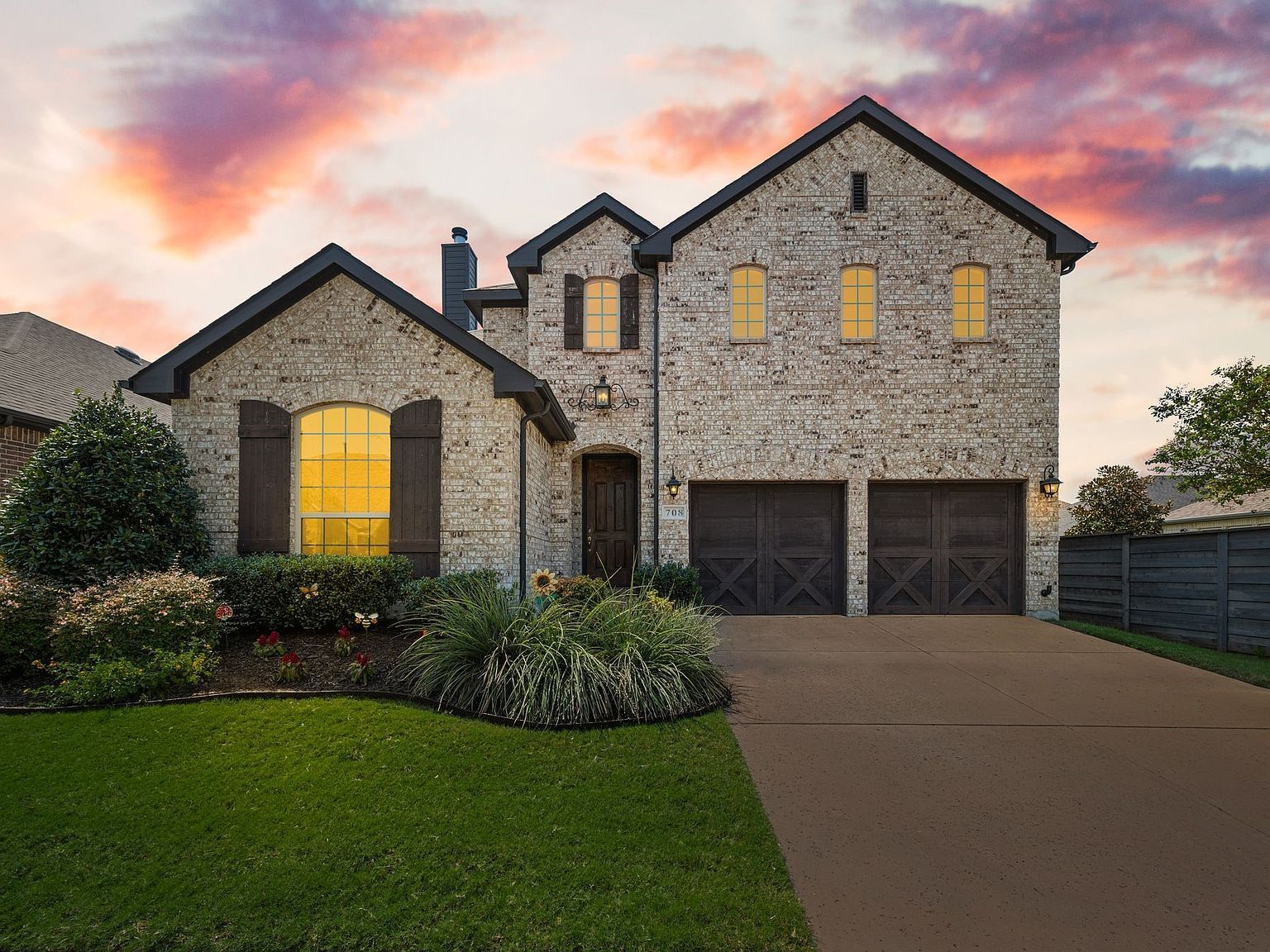 708 Parkland Dr Aubrey, TX 76227 - Thumbnail 2