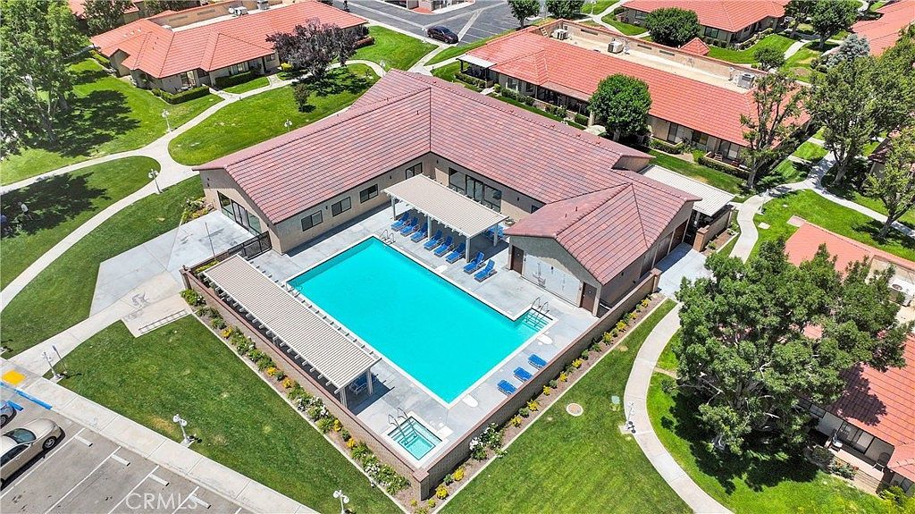 19121 Palo Verde Dr Apple Valley, CA 92308 - Thumbnail 2