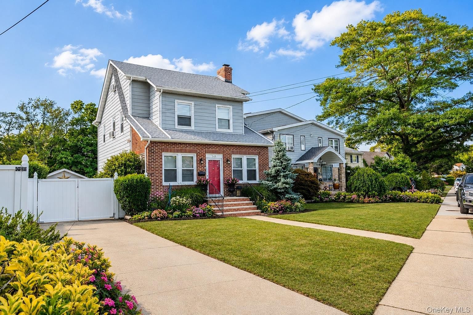 549 De Mott Ave Baldwin, NY 11510, 11510