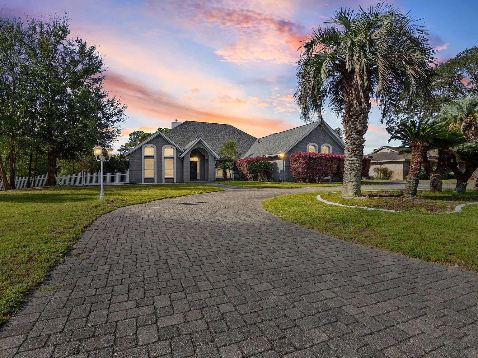 83 Lake Lorraine Cir Shalimar, FL 32579 - Thumbnail 2