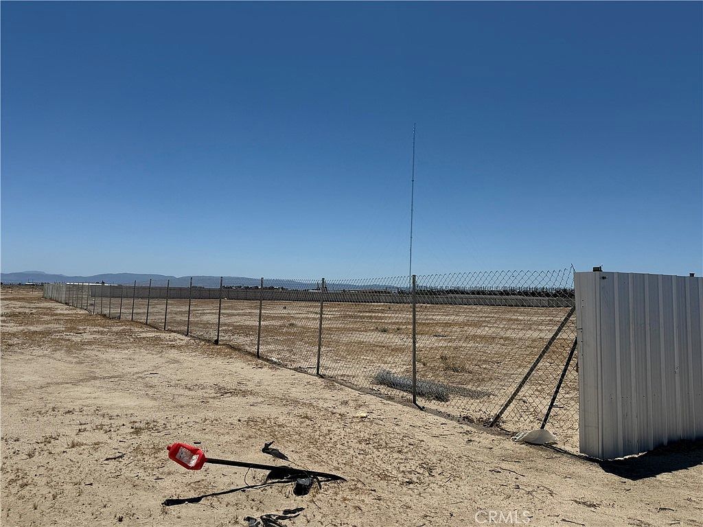 0 Brabham Ave LOT 2 Rosamond, CA 93560 - Thumbnail 2