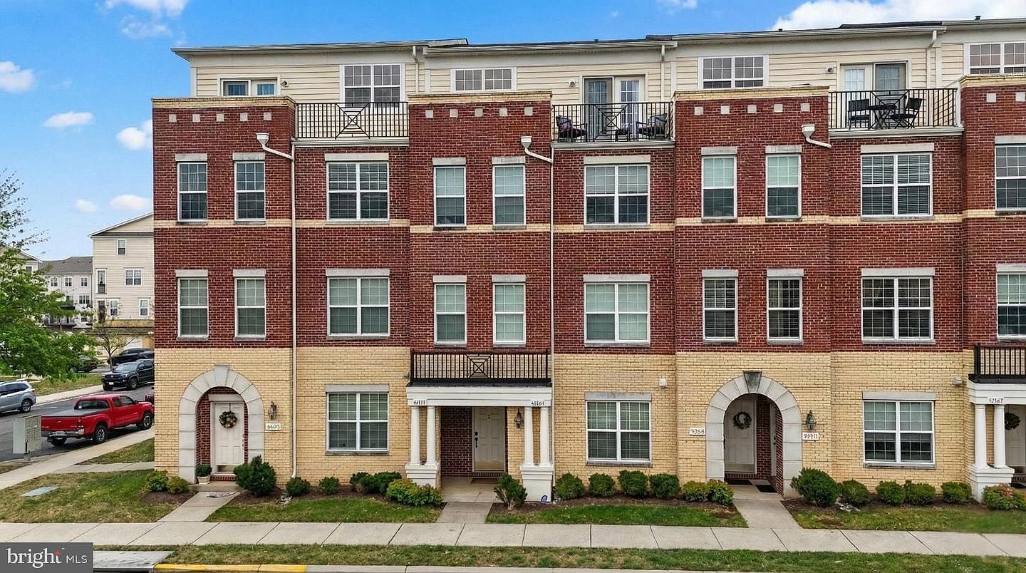 42575 Highgate Ter Ashburn, VA 20148 - Thumbnail 2