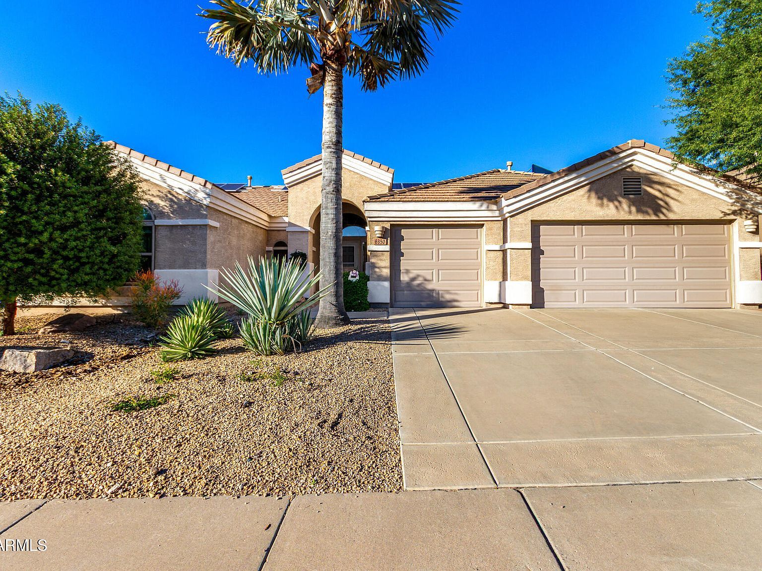 6350 W Lariat Ln Phoenix, AZ 85083 - Thumbnail 2