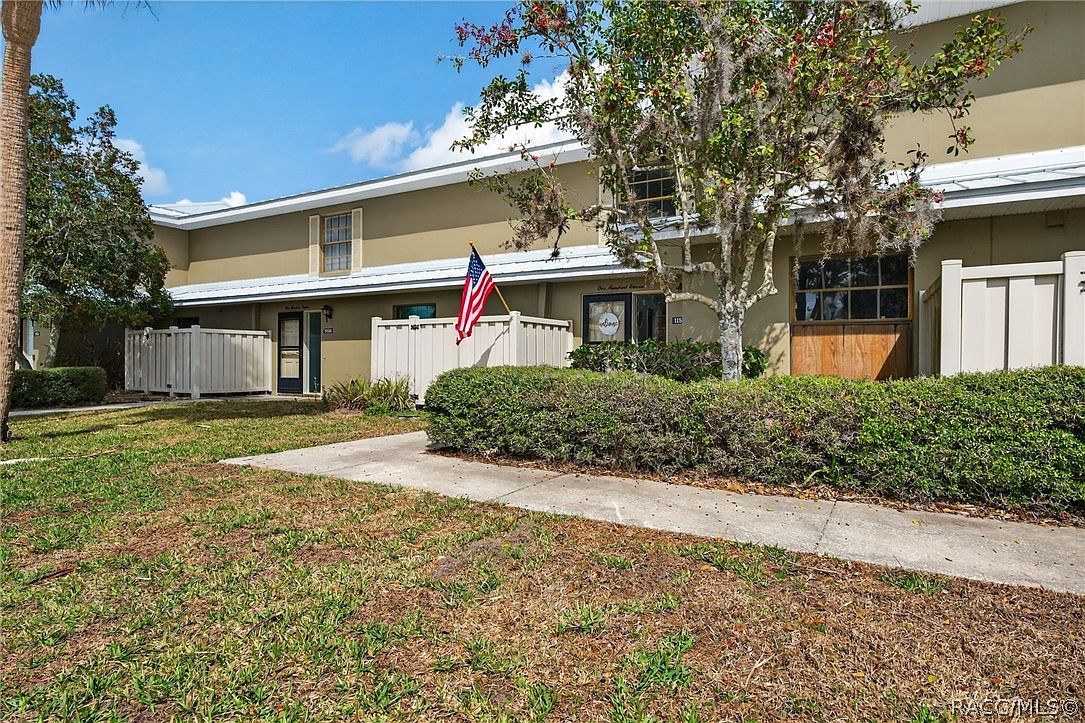 11549 W Bayshore Dr #111 Crystal River, FL 34429  | Condominium