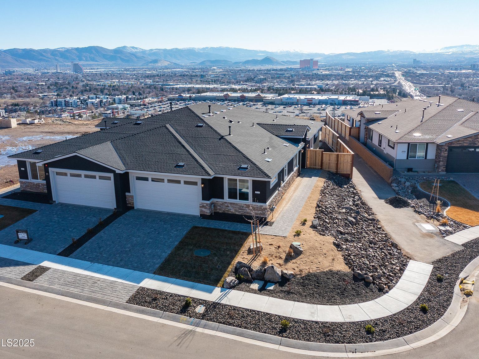 3144 Orrizonte Ter Reno, NV 89512 - Thumbnail 2