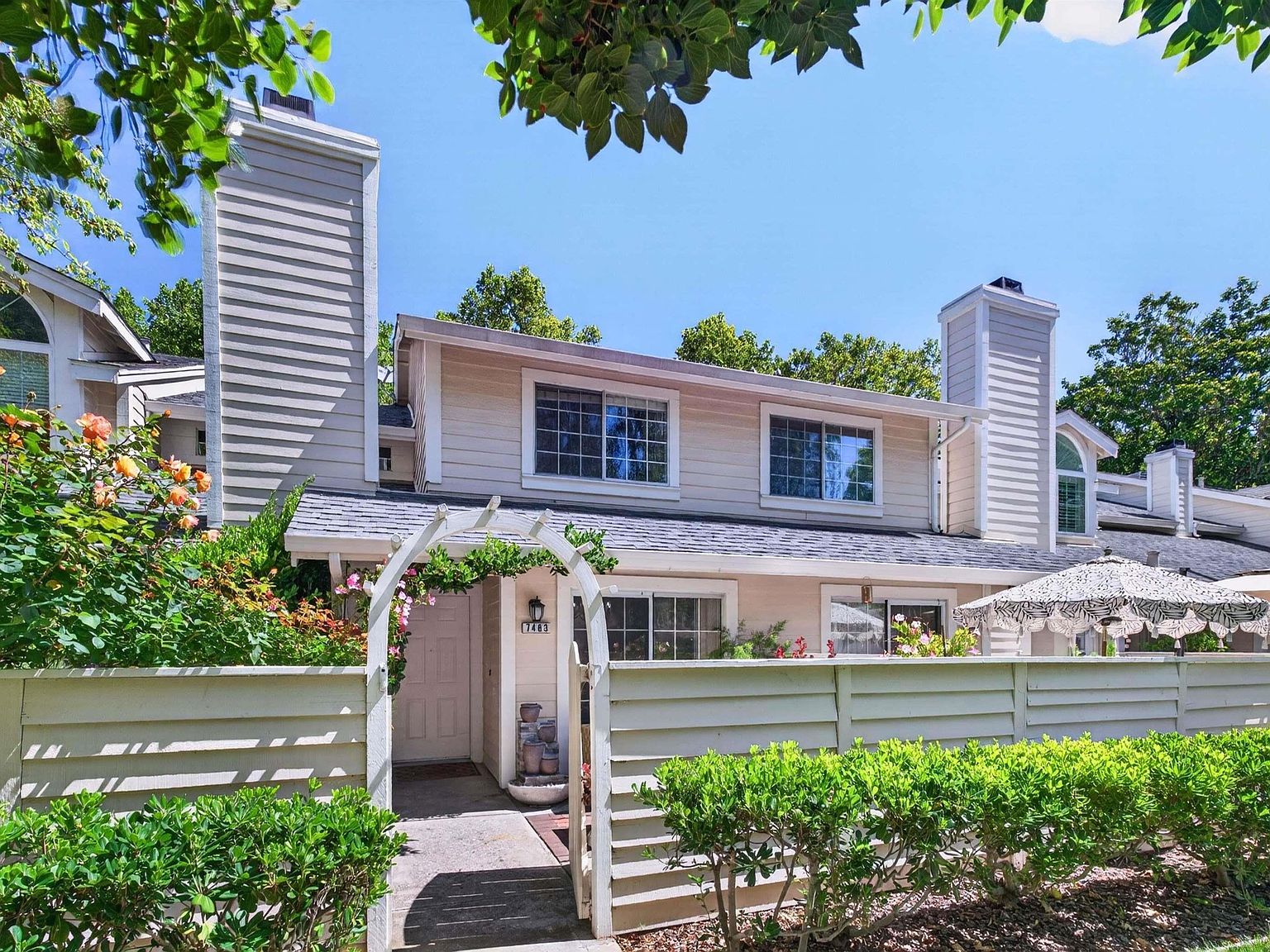 7483 Stonedale Dr Pleasanton, CA 94588, 94588