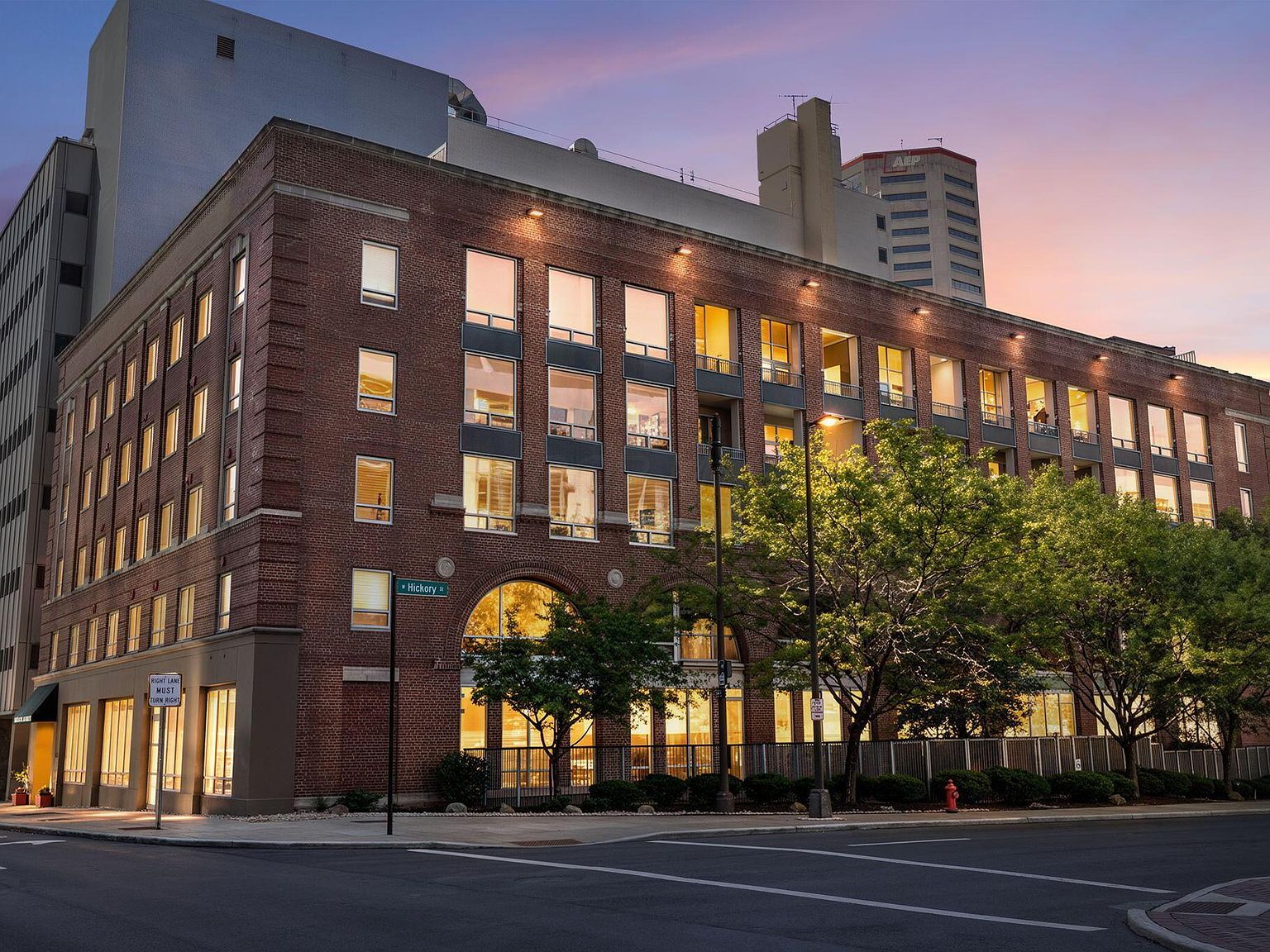 221 N Front St #602 Columbus, OH 43215  | Condominium